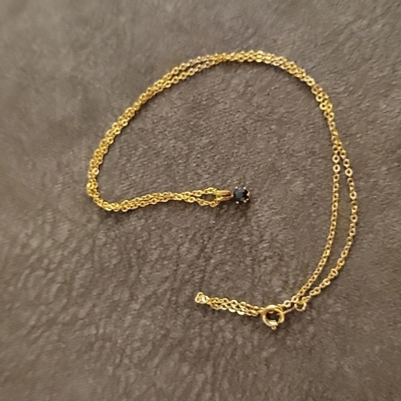 3/$30 Dainty Black Pendant Minimalist Chain Necklace - Picture 2 of 7